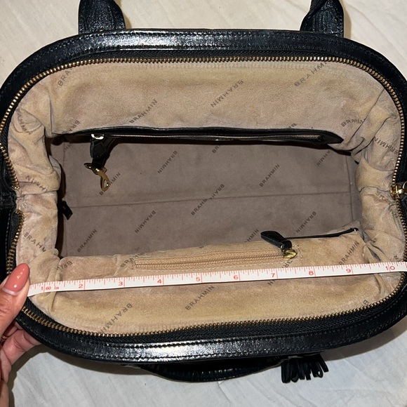 Black Brahmin quilted satchel with shoulder strap - Picture 4 of 12